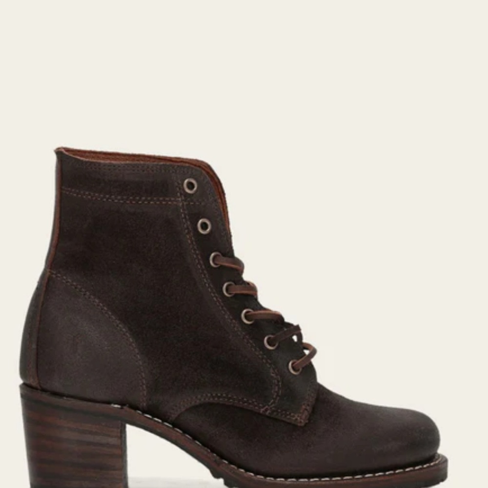 Frye Sabrina 6G Lace Up Combat Boots NWOB